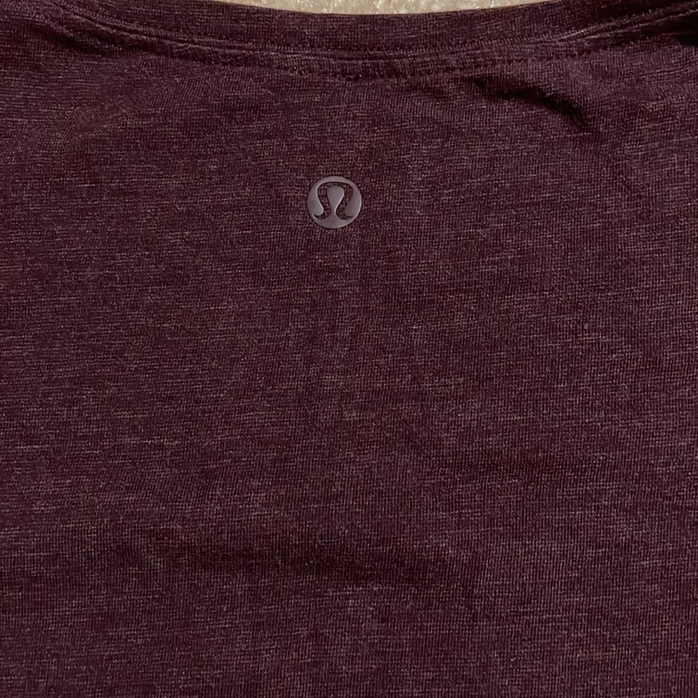 Lululemon - Picture 5 of 5